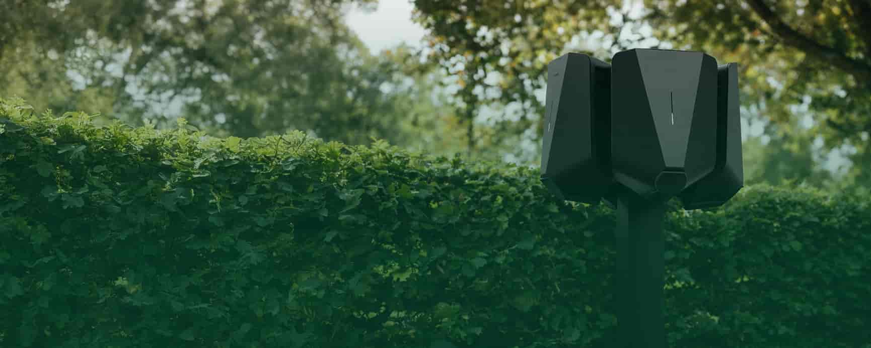 Easee ladebokse på stolpe