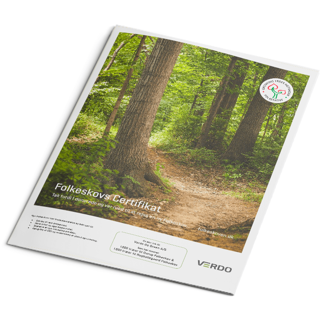 I samarbejde med Growing Trees Network Foundation planter vi træer i de danske folkeskove. 